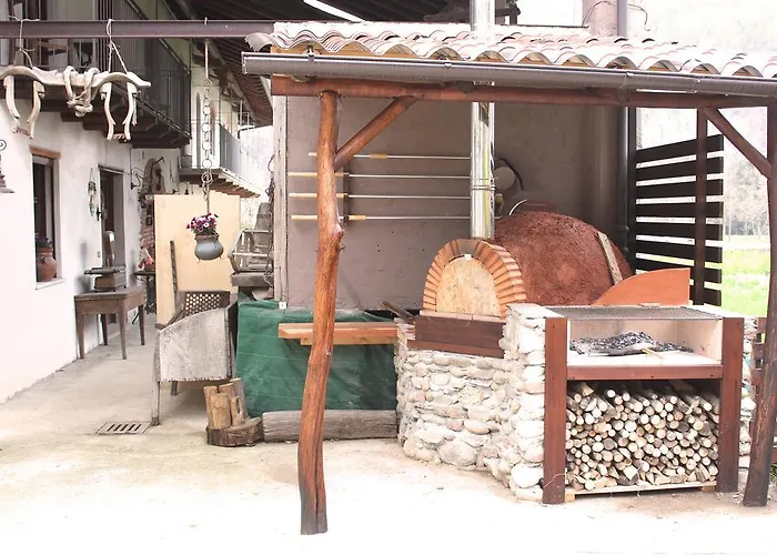 农家乐 路加仑鲁斯农家乐 *